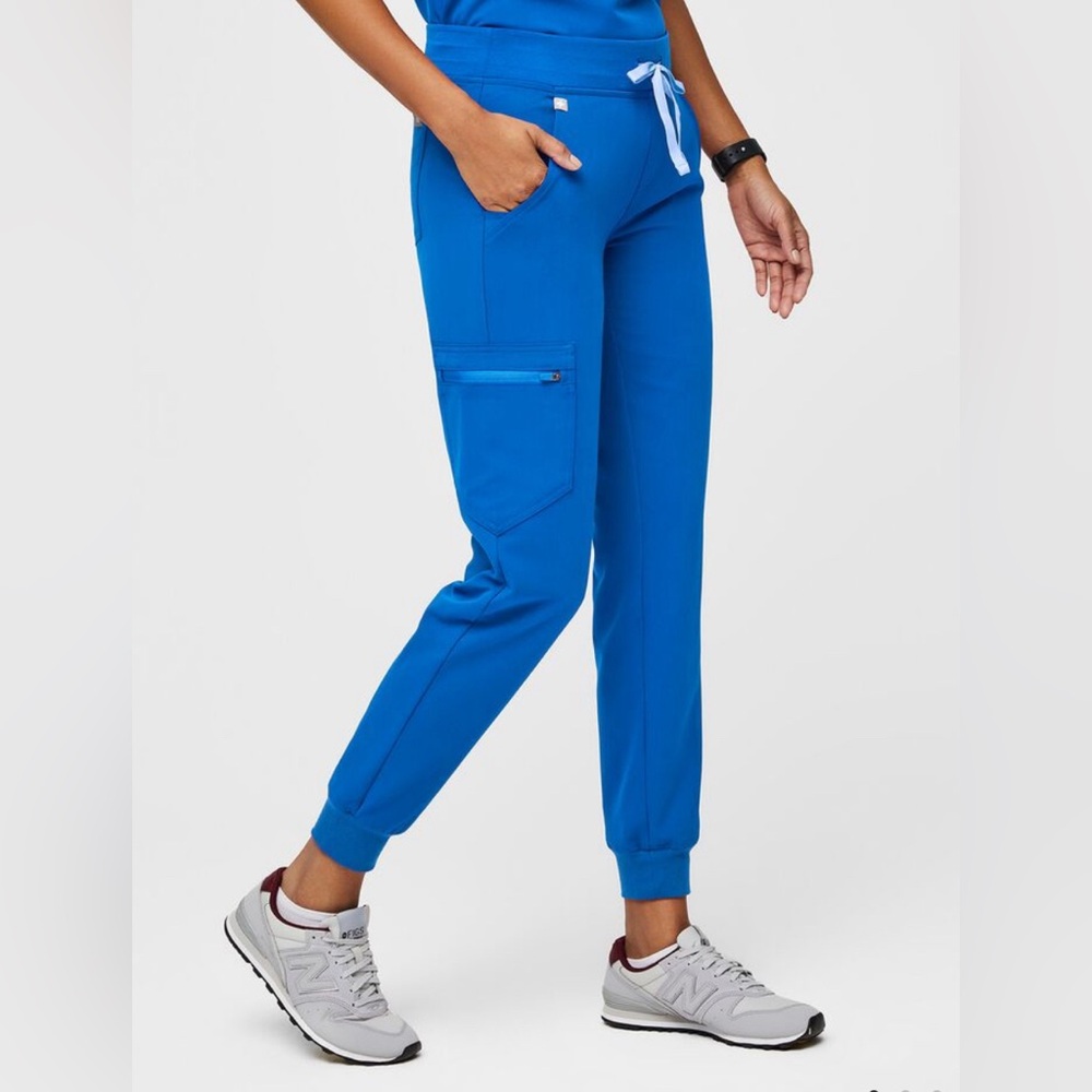 FIGS Zamora Scrub Pants. Size Medium. Royal Blue